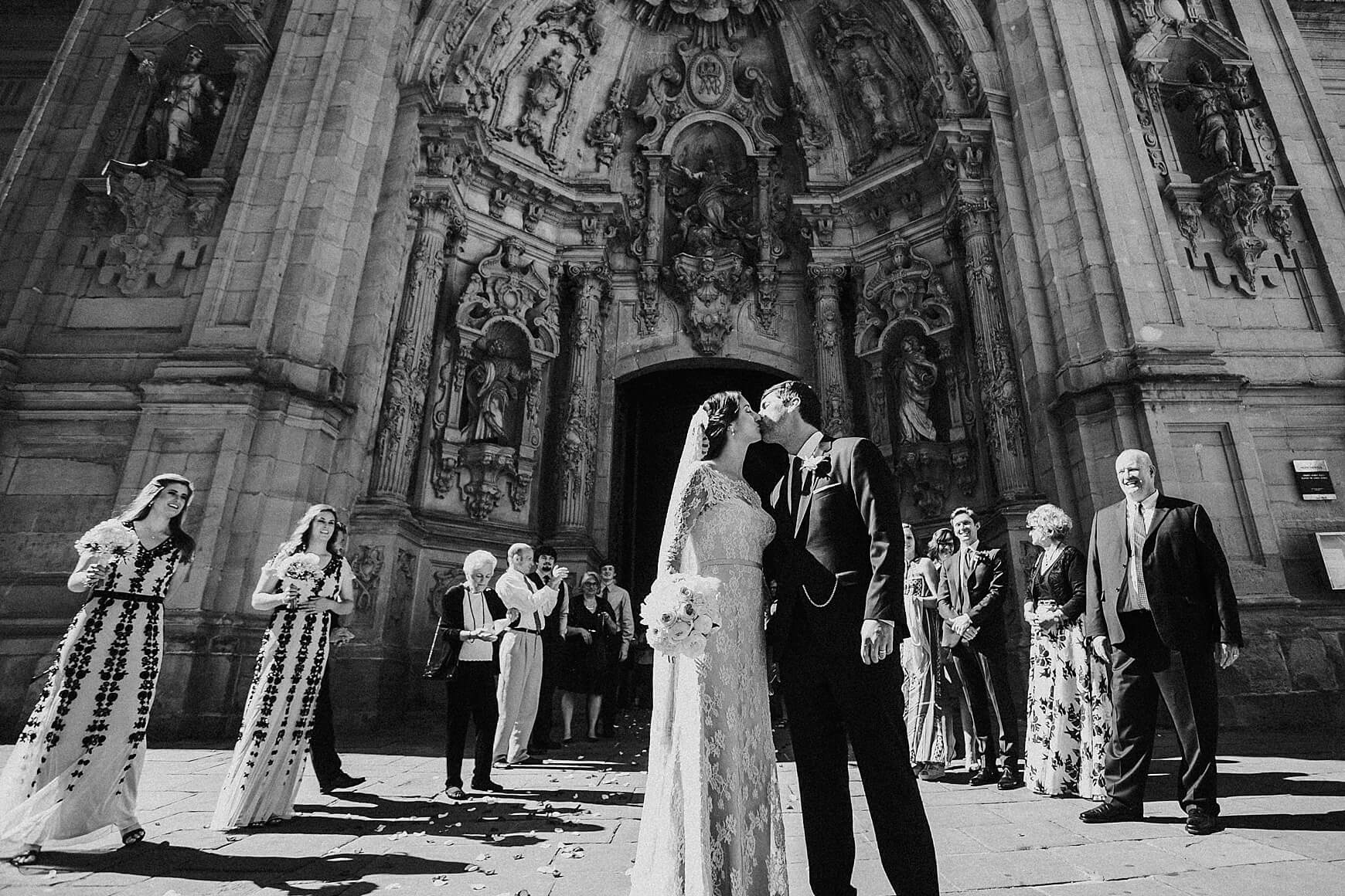 wedding in a santa maria Church